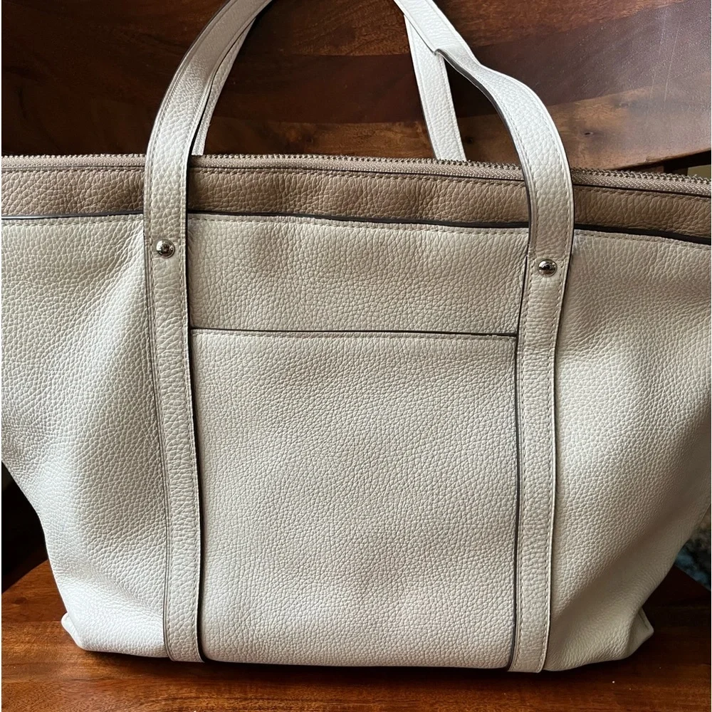 Coach Cream Vintage Soft Leather Multi Compartment Tote Bag